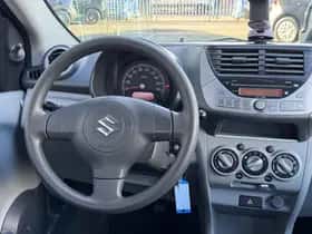 Suzuki Alto (2011) thumbnail 3