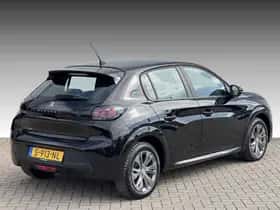 Peugeot e-208 (2023) thumbnail 2