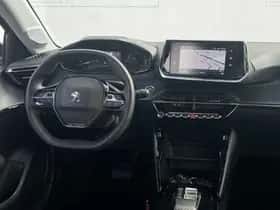 Peugeot e-208 (2023) thumbnail 8