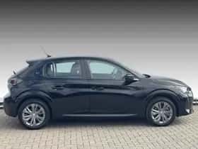 Peugeot e-208 (2023) thumbnail 9