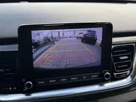 Kia Stonic (2021) thumbnail 11