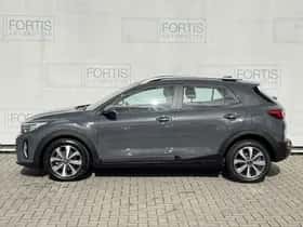 Kia Stonic (2021) thumbnail 6