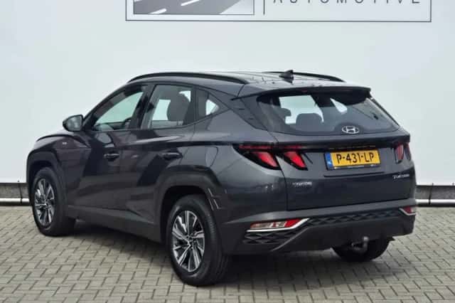 Hyundai Tucson (2022) thumbnail 4