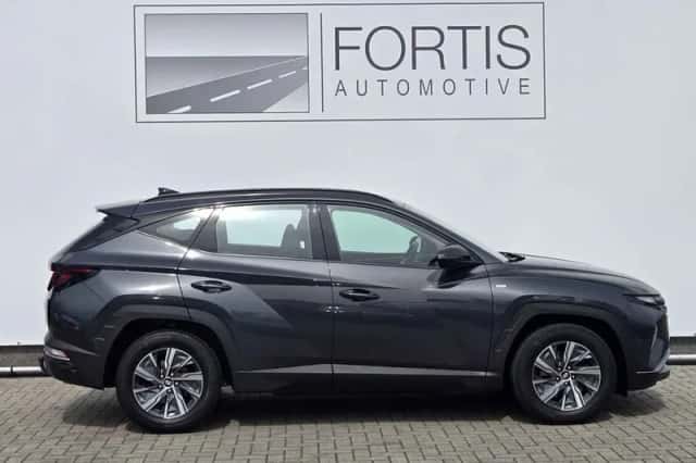 Hyundai Tucson (2022) thumbnail 6