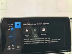 Volkswagen ID.4 (2020) thumbnail 9