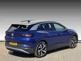 Volkswagen ID.4 (2020) thumbnail 2