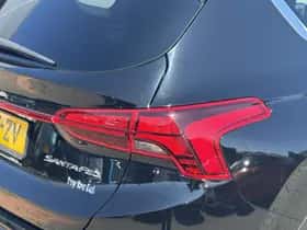 Hyundai Santa Fe thumbnail 32