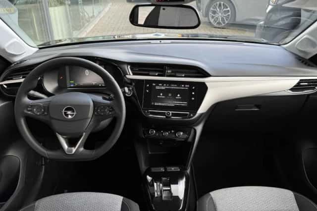 Opel Corsa (2024) thumbnail 3