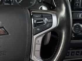 Mitsubishi Outlander thumbnail 12