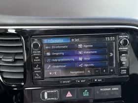 Mitsubishi Outlander thumbnail 13