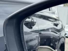 Peugeot 308 (2018) thumbnail 11