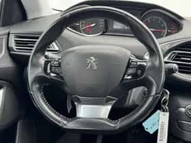 Peugeot 308 (2018) thumbnail 4