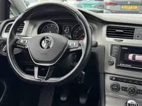 Volkswagen Golf (2017) thumbnail 22