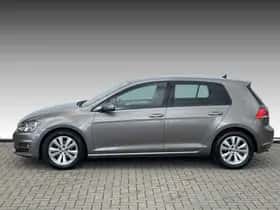 Volkswagen Golf (2017) thumbnail 7