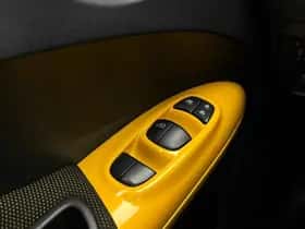 Nissan Juke (2015) thumbnail 13
