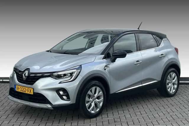 Renault Captur (2022) thumbnail 1