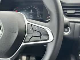 Renault Captur (2022) thumbnail 21