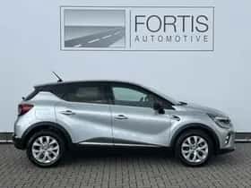 Renault Captur (2022) thumbnail 34