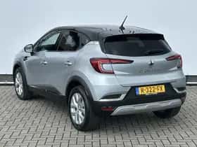 Renault Captur (2022) thumbnail 6