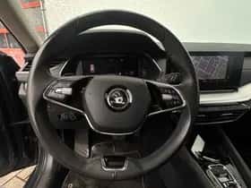 Škoda Octavia (2022) thumbnail 18