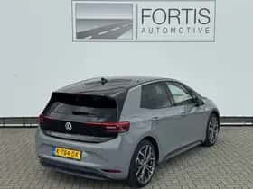 Volkswagen ID.3 (2020) thumbnail 2
