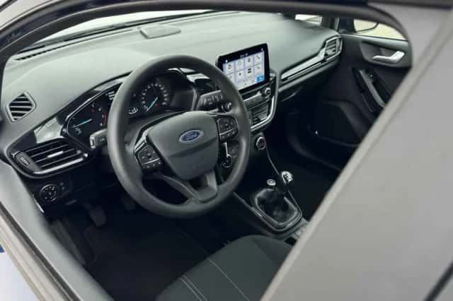 Ford Fiesta (2018) thumbnail 4