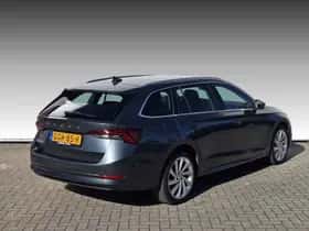 Škoda Octavia (2021) thumbnail 2