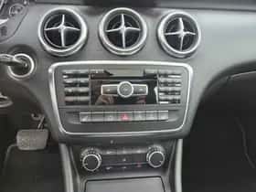 Mercedes-Benz A-Klasse (2015) thumbnail 4