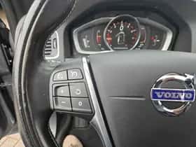 Volvo V60 (2018) thumbnail 16