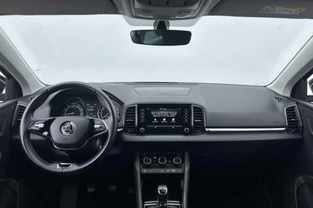 Škoda Karoq (2021) thumbnail 4