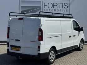 Renault Trafic (2022) thumbnail 2