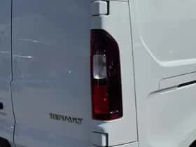 Renault Trafic (2022) thumbnail 17
