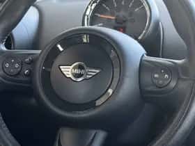 MINI Countryman (2016) thumbnail 20