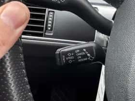 Audi A6 (2010) thumbnail 24