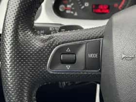 Audi A6 (2010) thumbnail 8