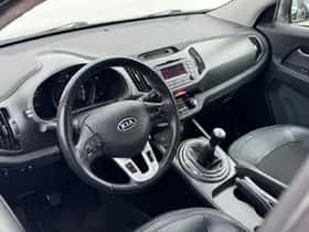 Kia Sportage (2011) thumbnail 3