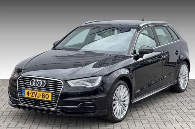 Audi A3 (2015) thumbnail 1