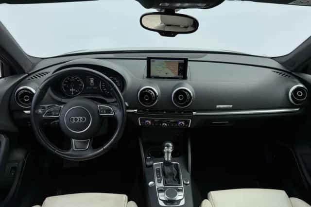 Audi A3 (2015) thumbnail 4