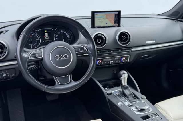 Audi A3 (2015) thumbnail 6