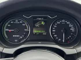 Audi A3 (2015) thumbnail 10