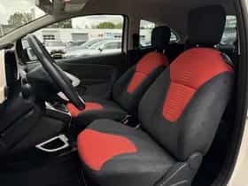 Ford Ka (2010) thumbnail 4