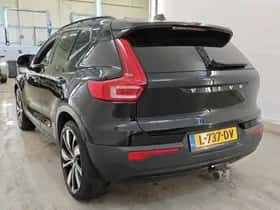Volvo XC40 (2021) thumbnail 7