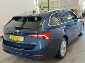 Škoda Octavia (2021) thumbnail 2