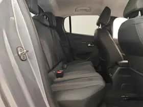 Peugeot 208 (2021) thumbnail 11