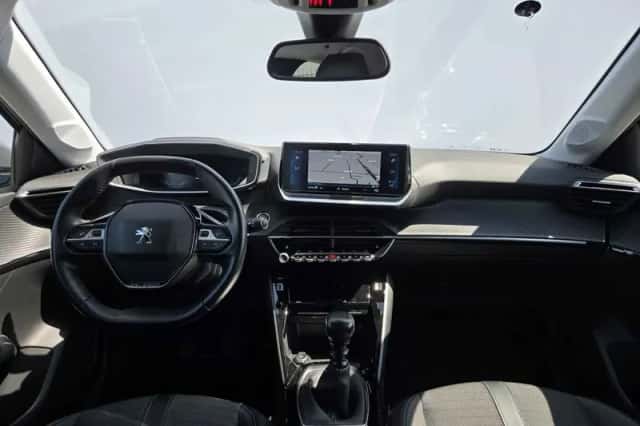 Peugeot 208 (2021) thumbnail 5