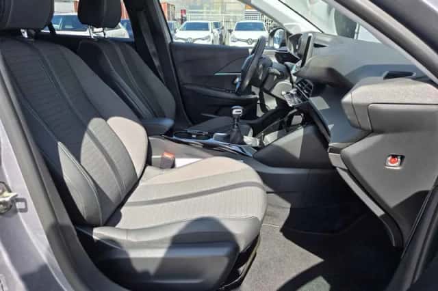 Peugeot 208 (2021) thumbnail 6