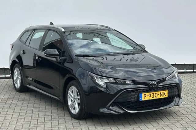 Toyota Corolla (2022) thumbnail 5