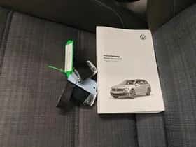 Volkswagen Passat (2021) thumbnail 13