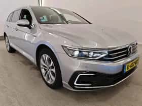 Volkswagen Passat (2021) thumbnail 8