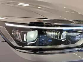 Volkswagen Passat (2021) thumbnail 10